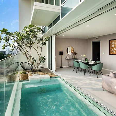 Elegant Retreat - Duplex With Private Poolアパートメント